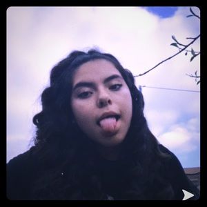 Meet your Posher, Angela